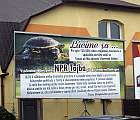 Billboard s emotívnym textom (© Ladislav Bodnár)